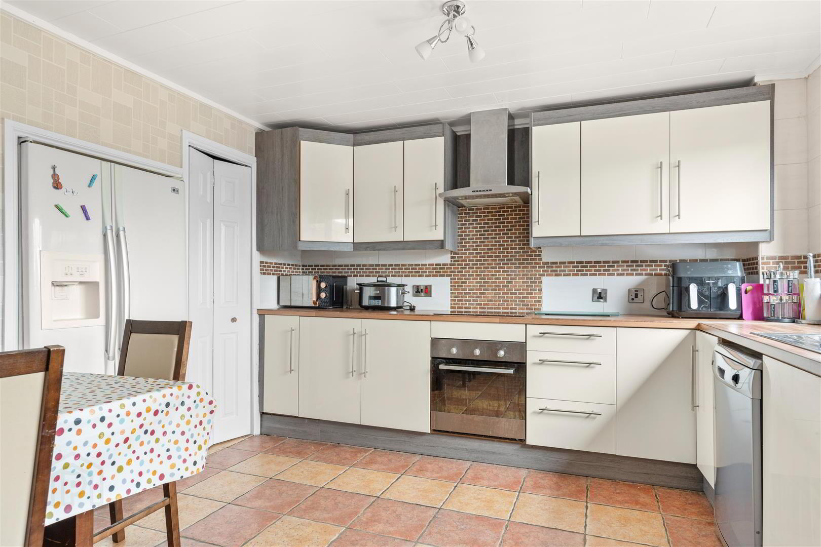 9 Brae Park 6 of 20