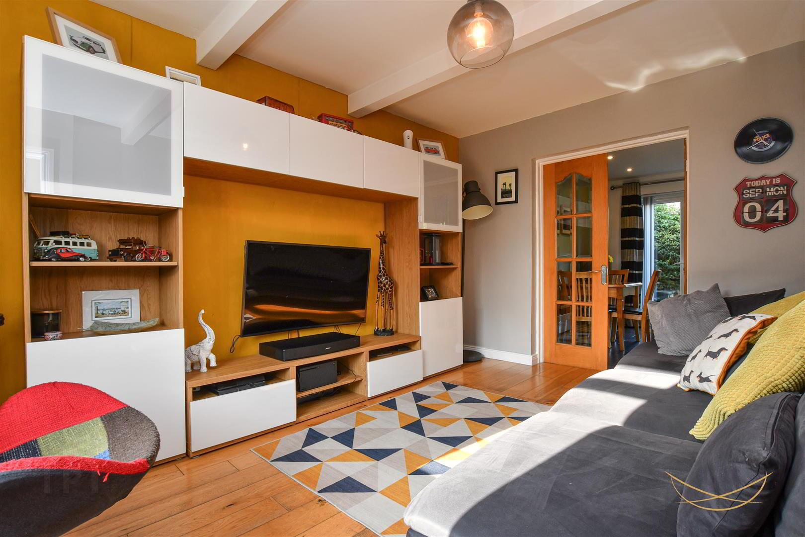 125 Seaview Drive 8 of 44