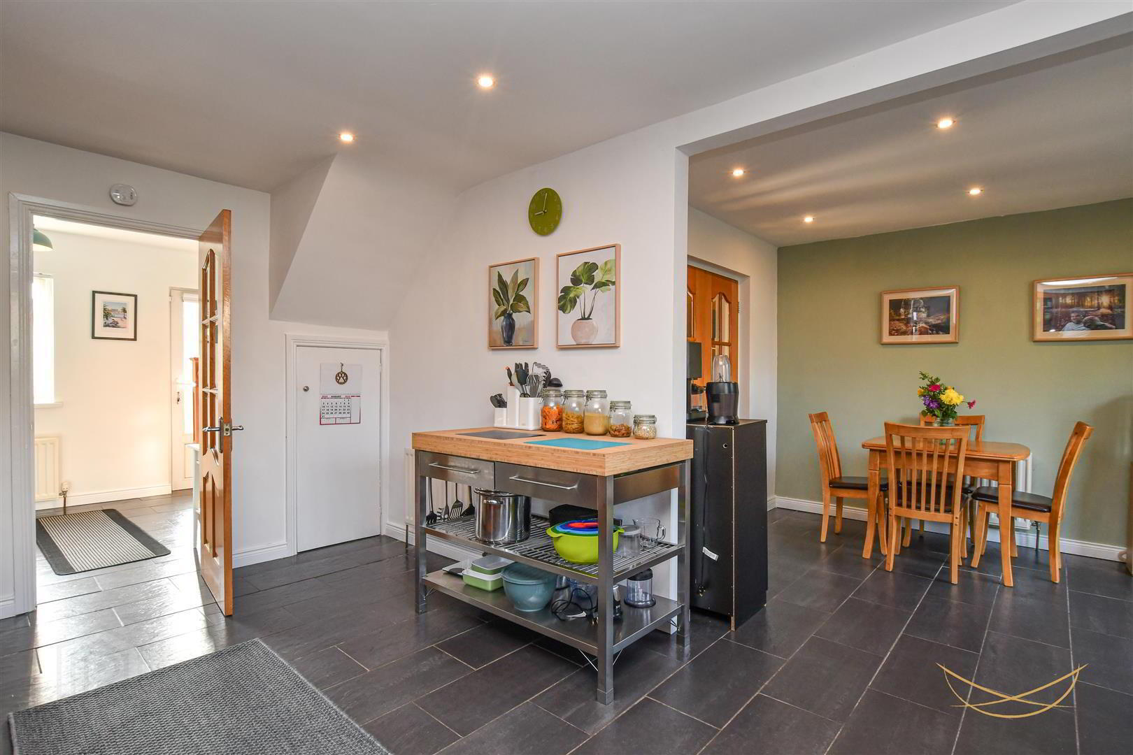 125 Seaview Drive 14 of 44