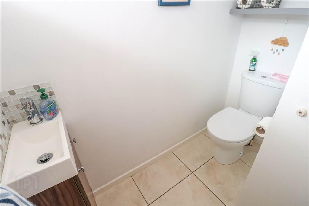 3 Ardnoe Avenue 7 of 28