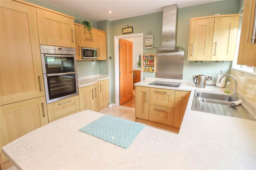 3 Ardnoe Avenue 16 of 28