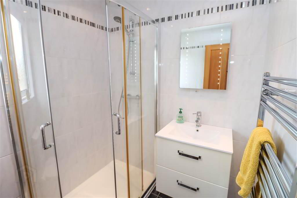 3 Ardnoe Avenue 24 of 28