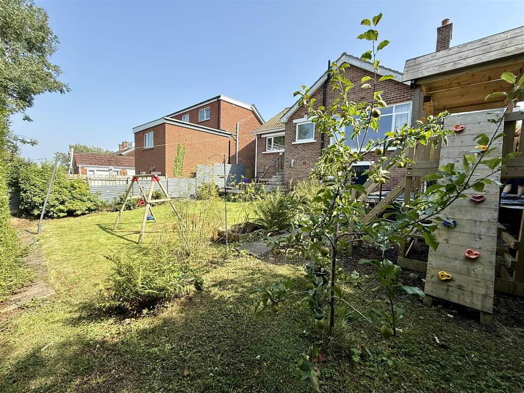 32 Moyne Park 20 of 25