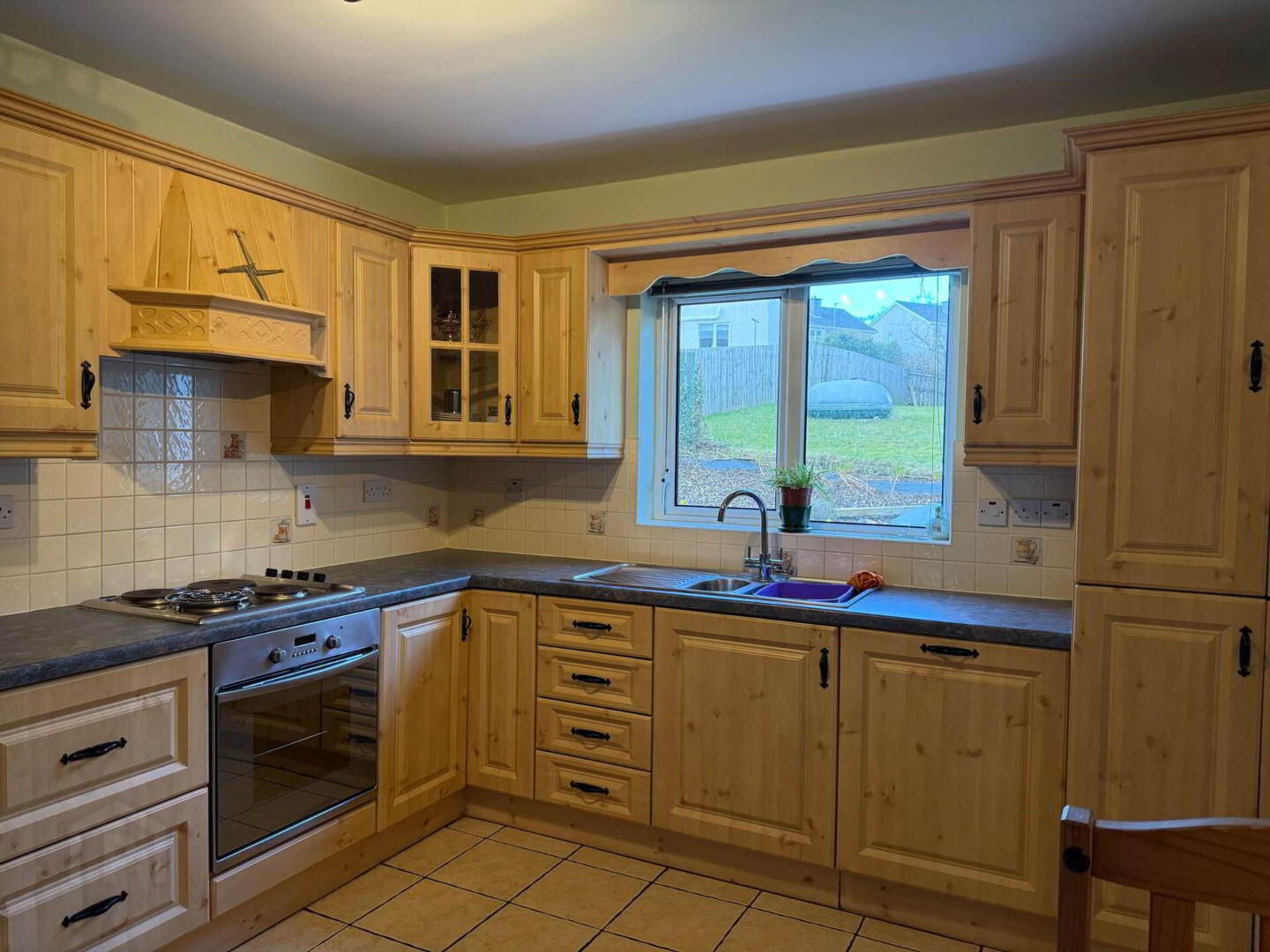 114 Meadow Hill 4 of 9