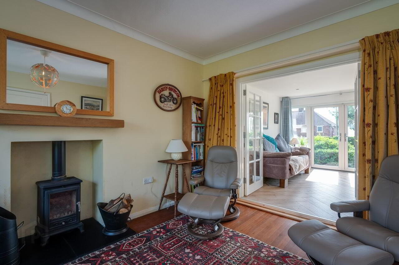 23 Larne Road 4 of 25