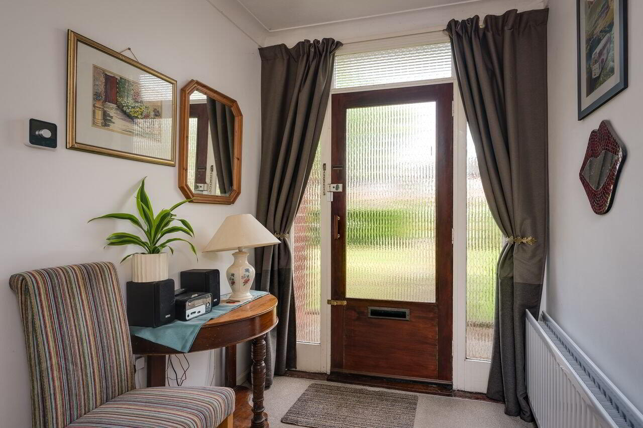 23 Larne Road 3 of 25