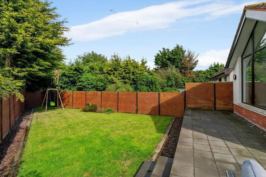 11 Irvine Crescent 29 of 29