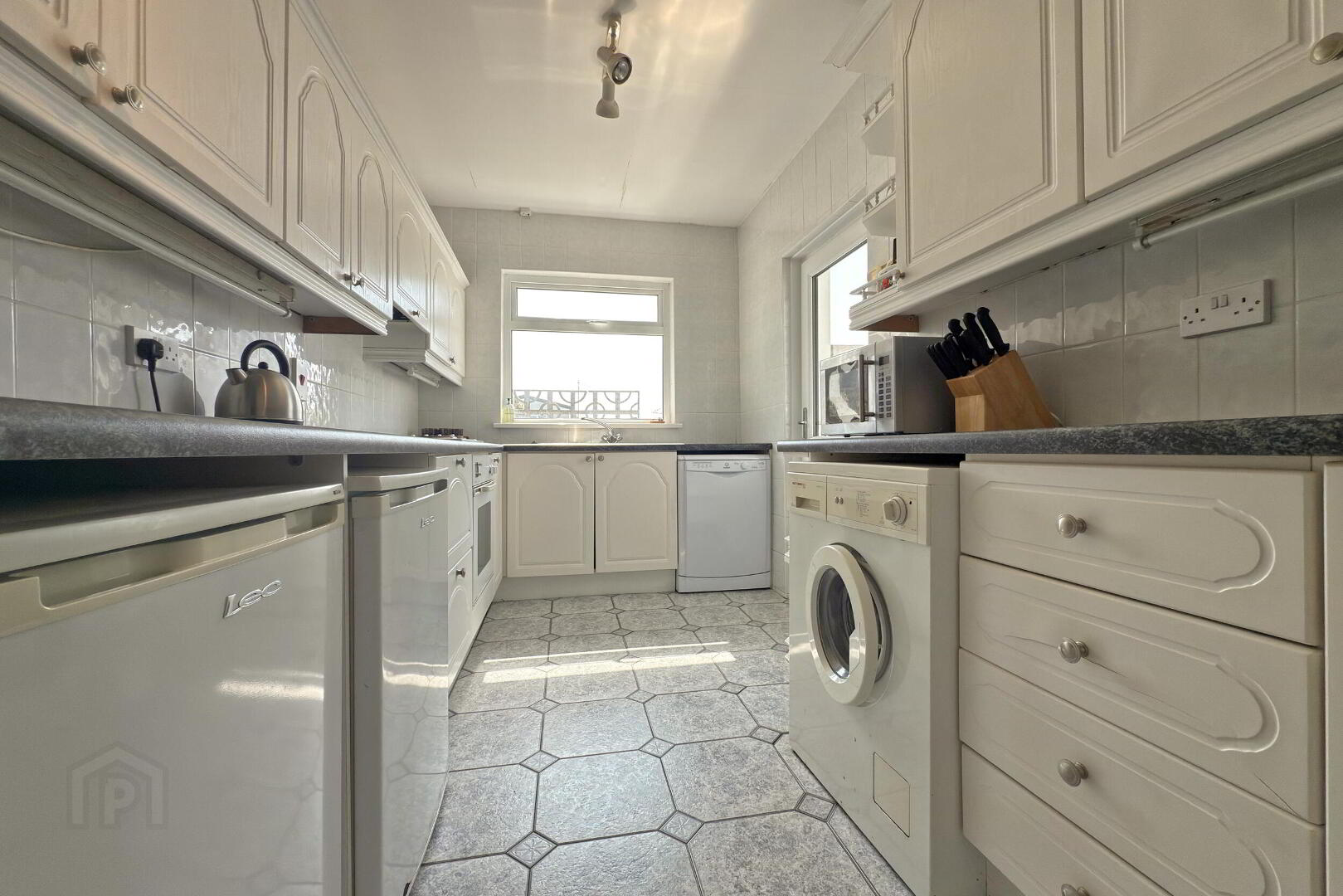 18 Ballyreagh Road 6 of 24