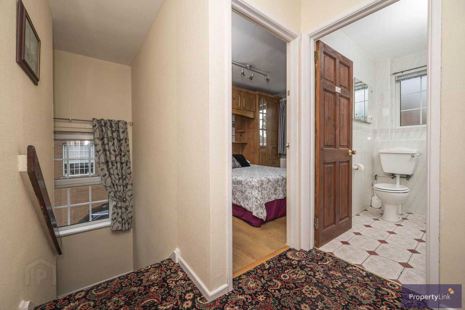 15 Woodford Drive 13 of 23