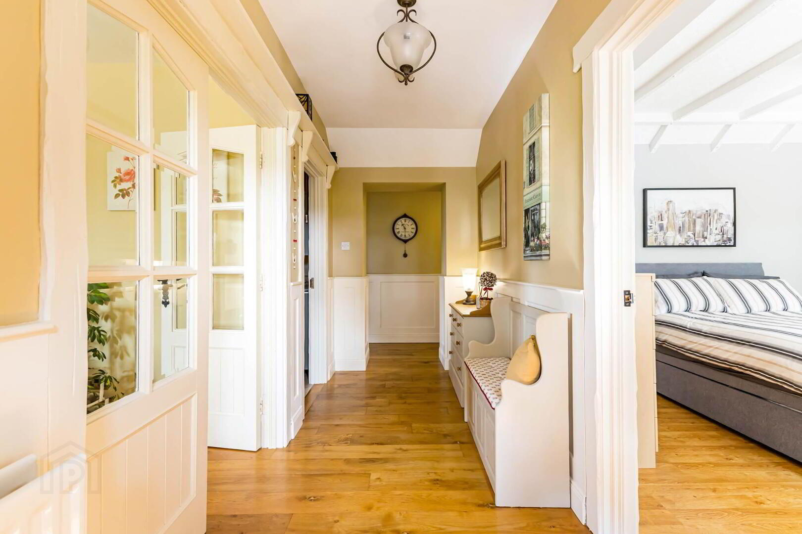 11 Moss Road 3 of 39