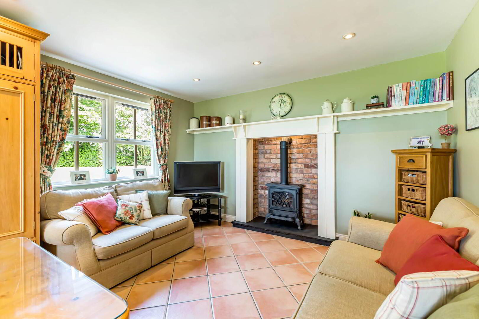 11 Moss Road 6 of 39
