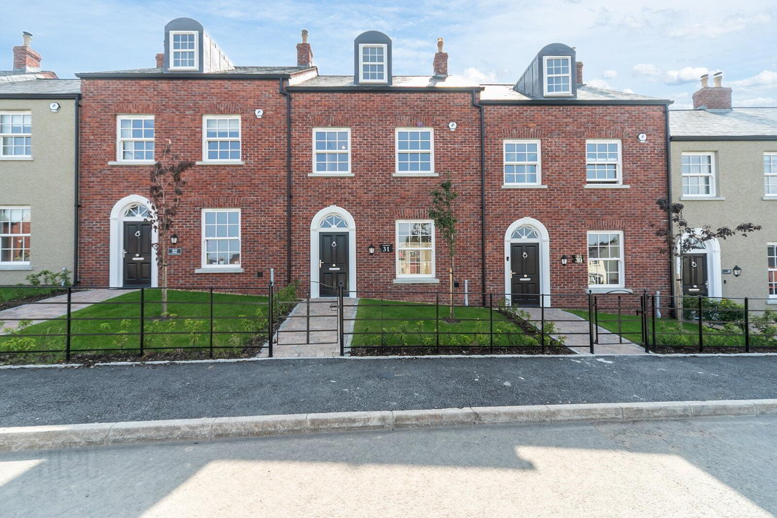 31 Governors Gate Demesne 1 of 8
