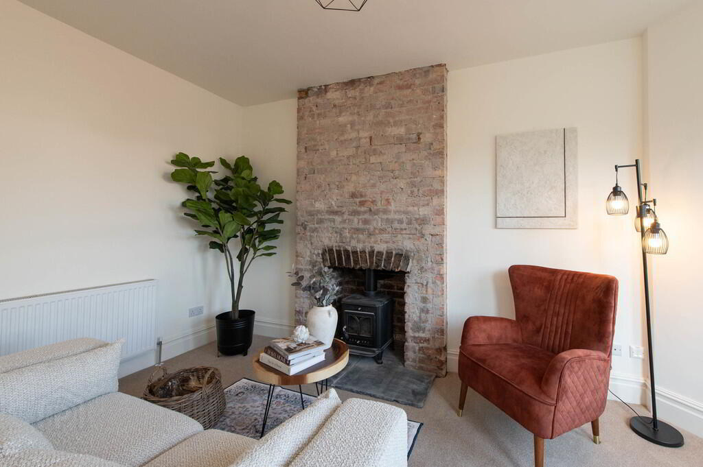 31 Upper Station Road 5 of 32