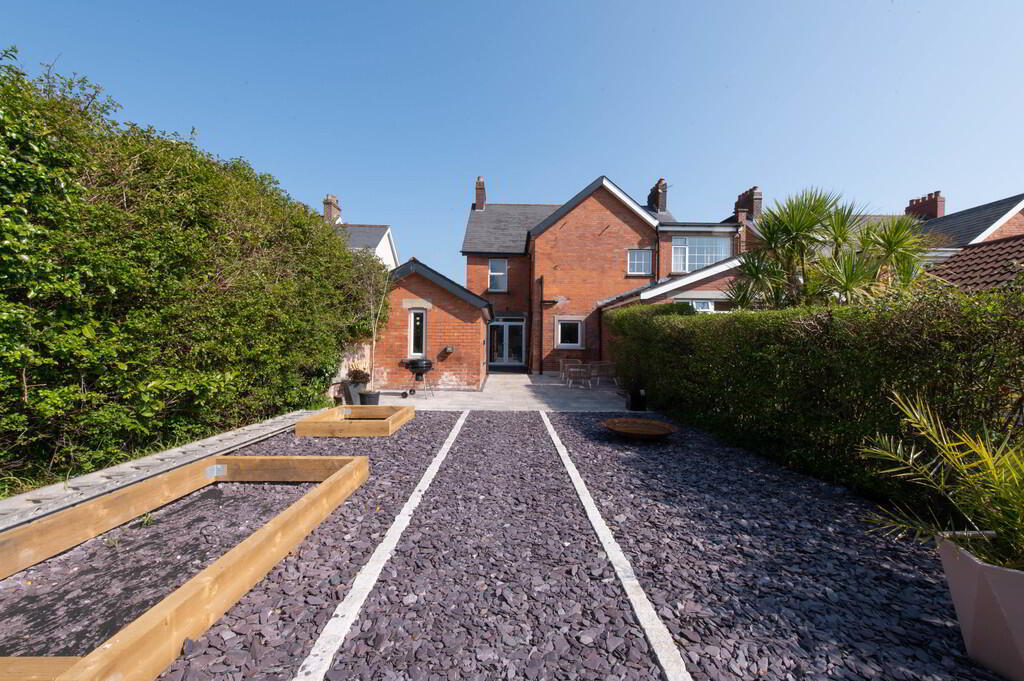 31 Upper Station Road 27 of 32