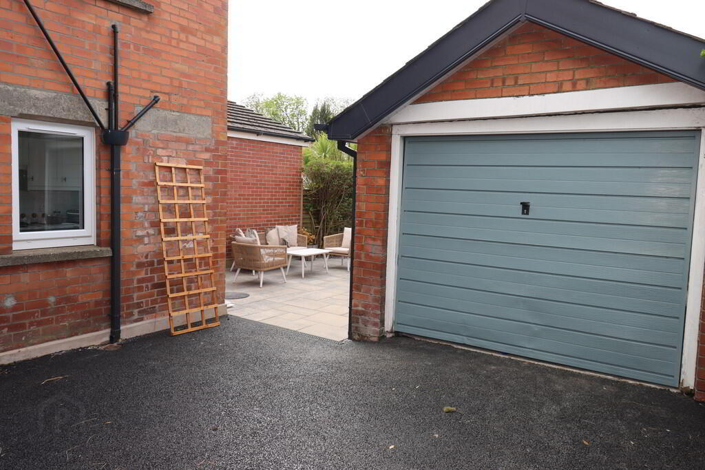 31 Upper Station Road 26 of 32
