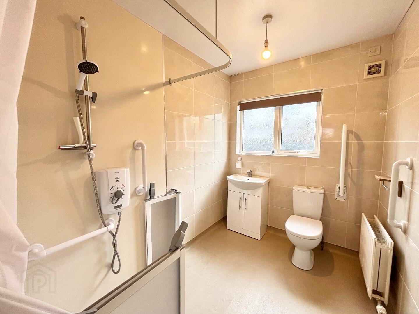 34 Beechgrove 16 of 20