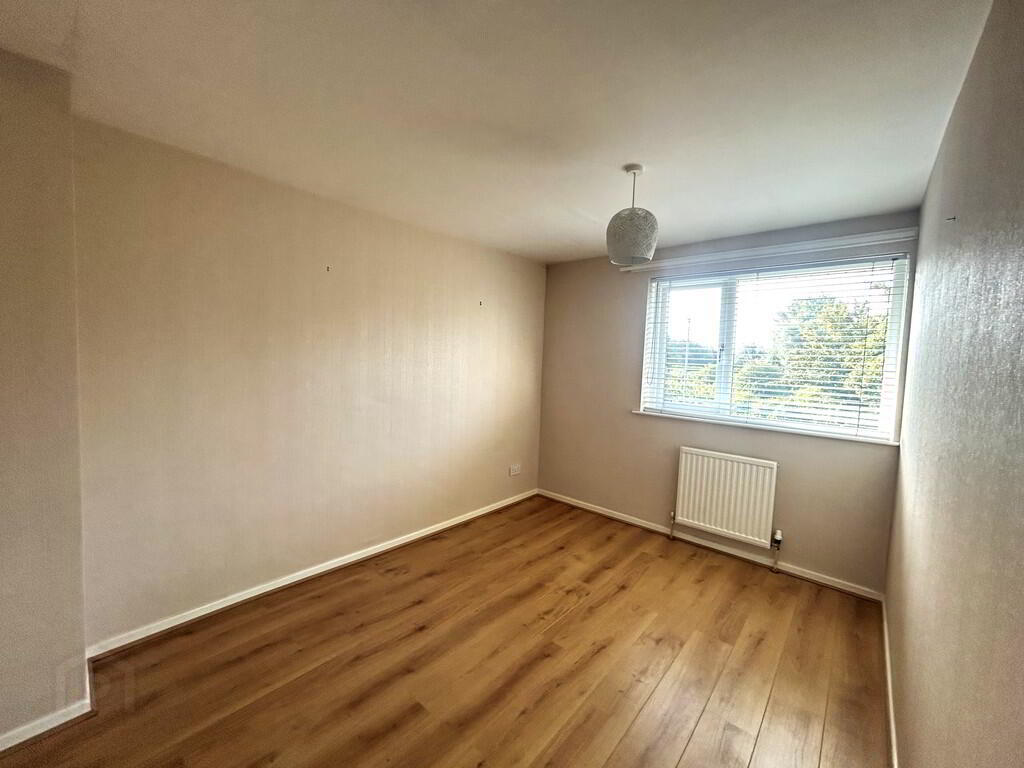 8 Beauly Drive 5 of 8