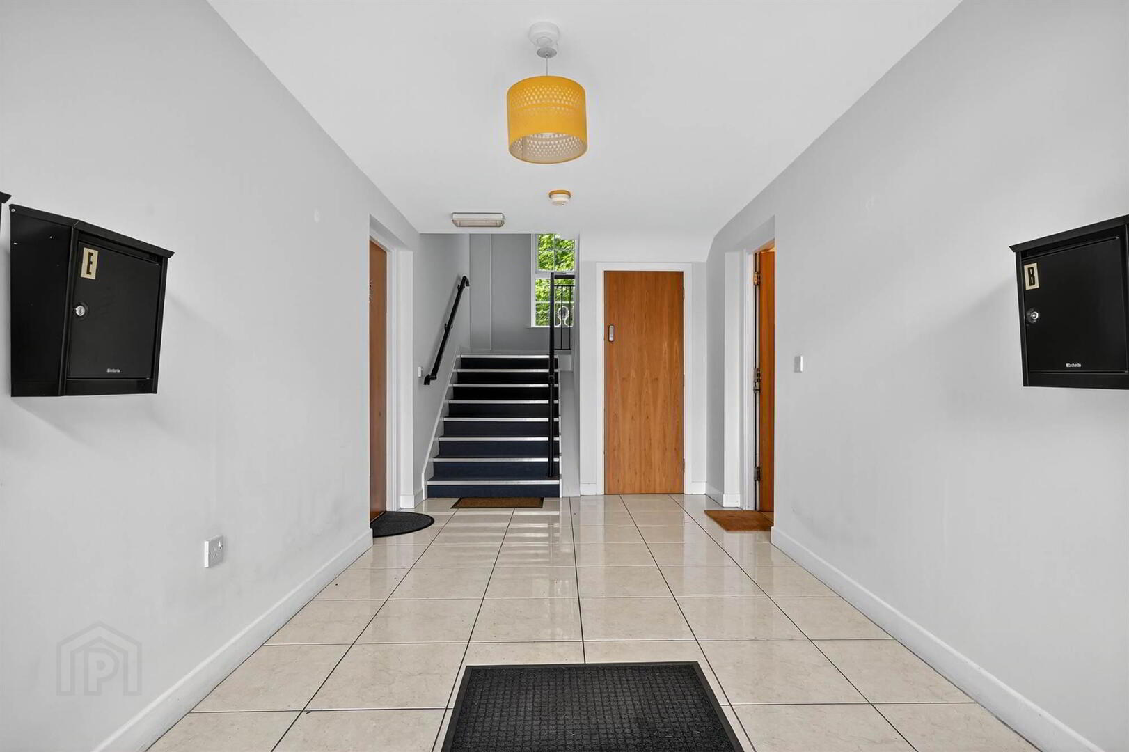 89b Leathem Square 4 of 24