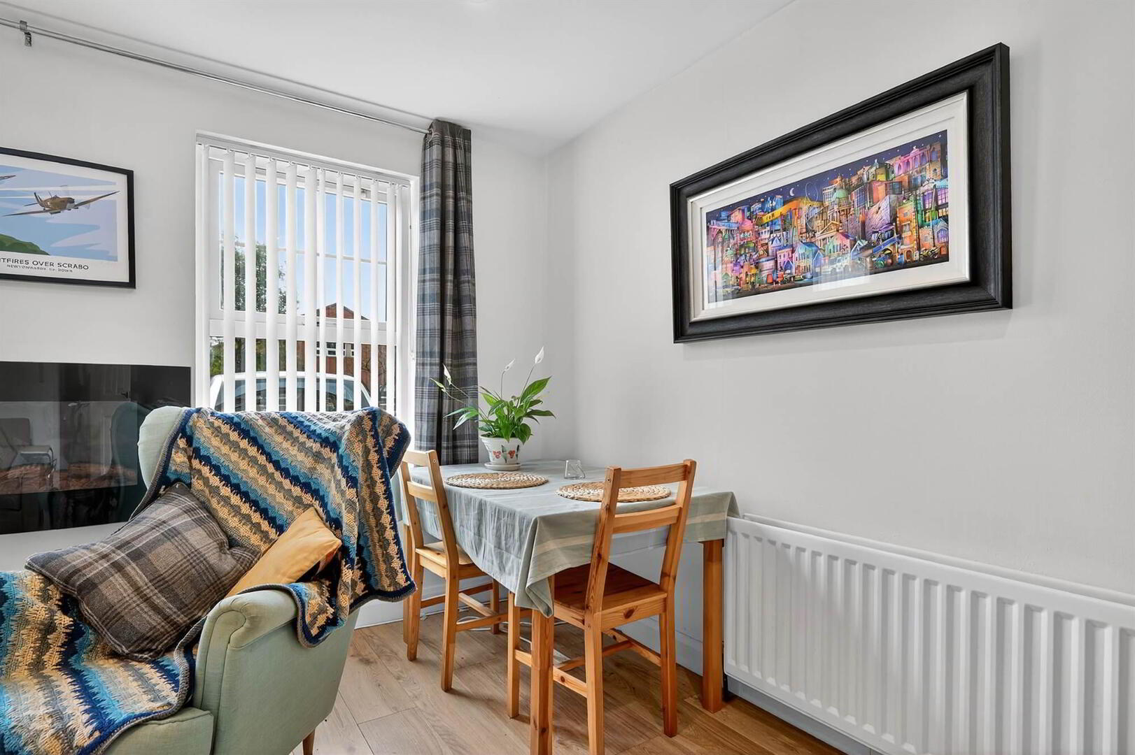 89b Leathem Square 8 of 24
