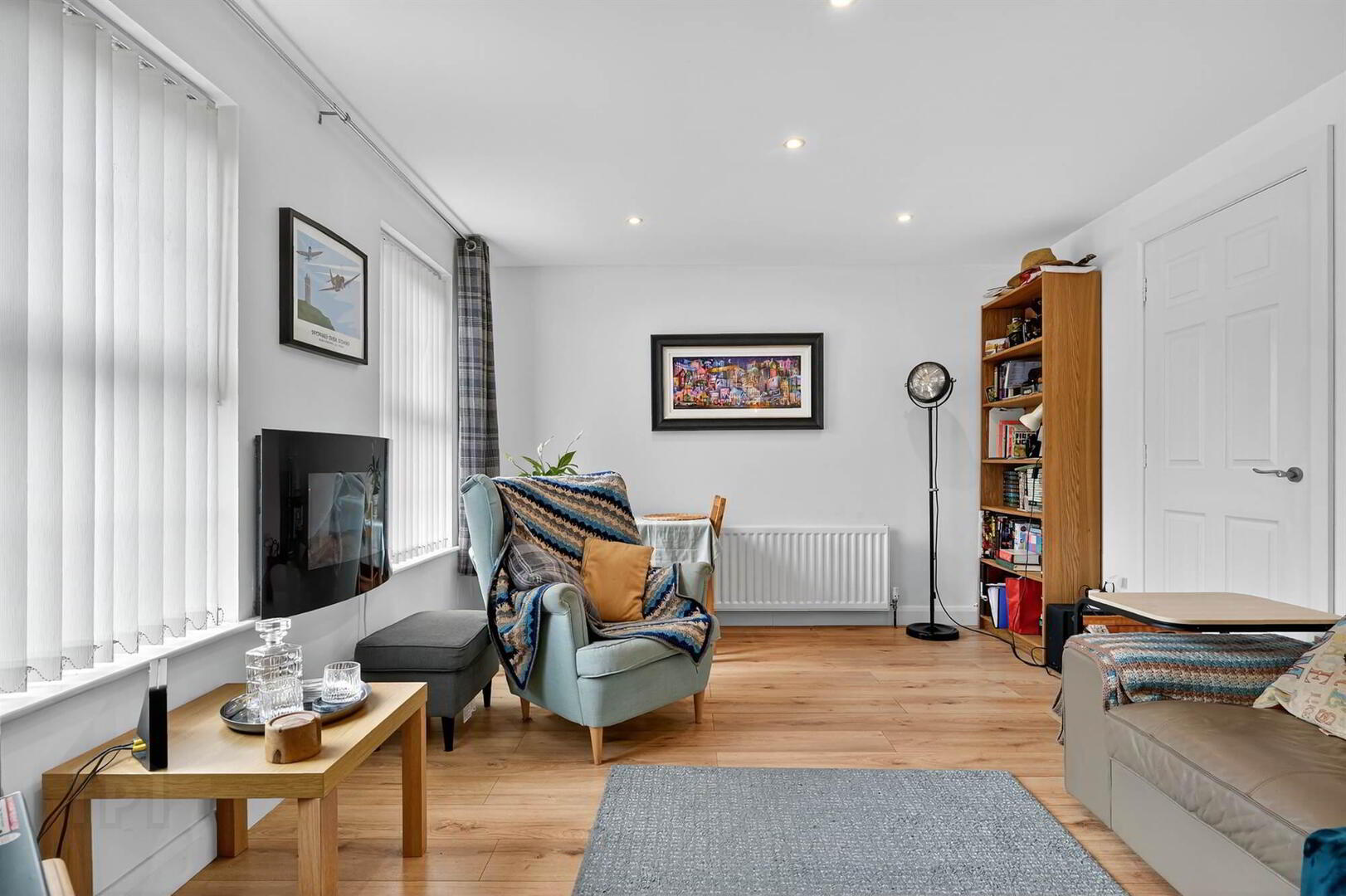 89b Leathem Square 12 of 24