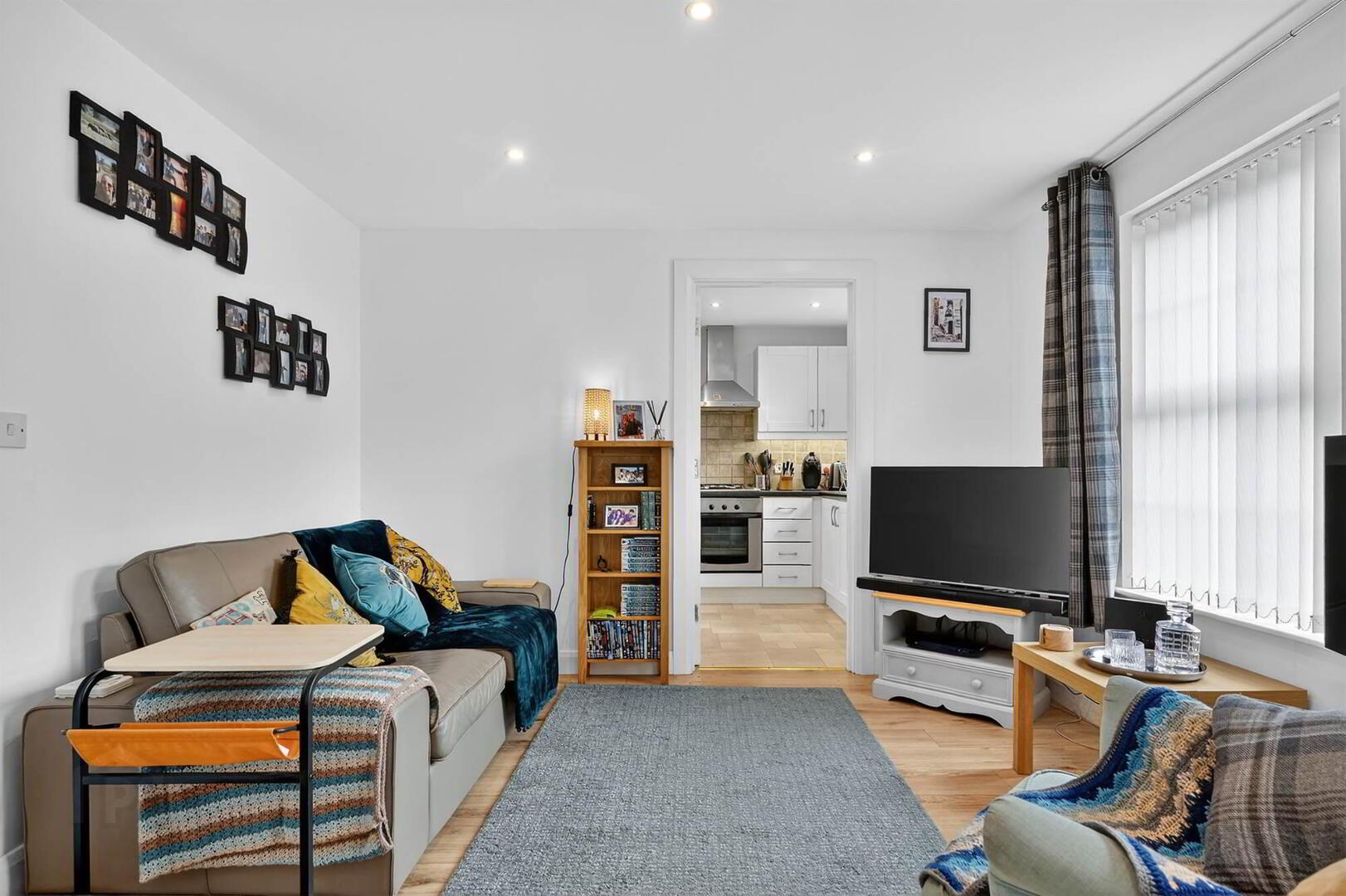 89b Leathem Square 10 of 24