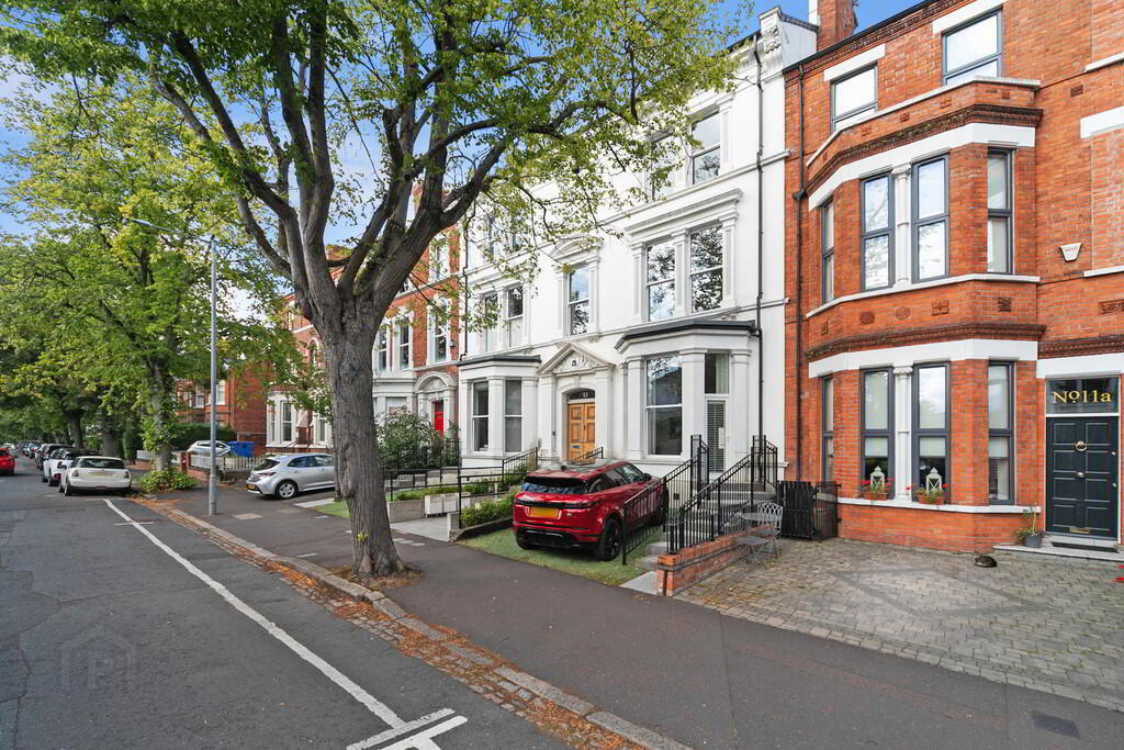 1 Portland House, 13 Wellington Park 20 of 21