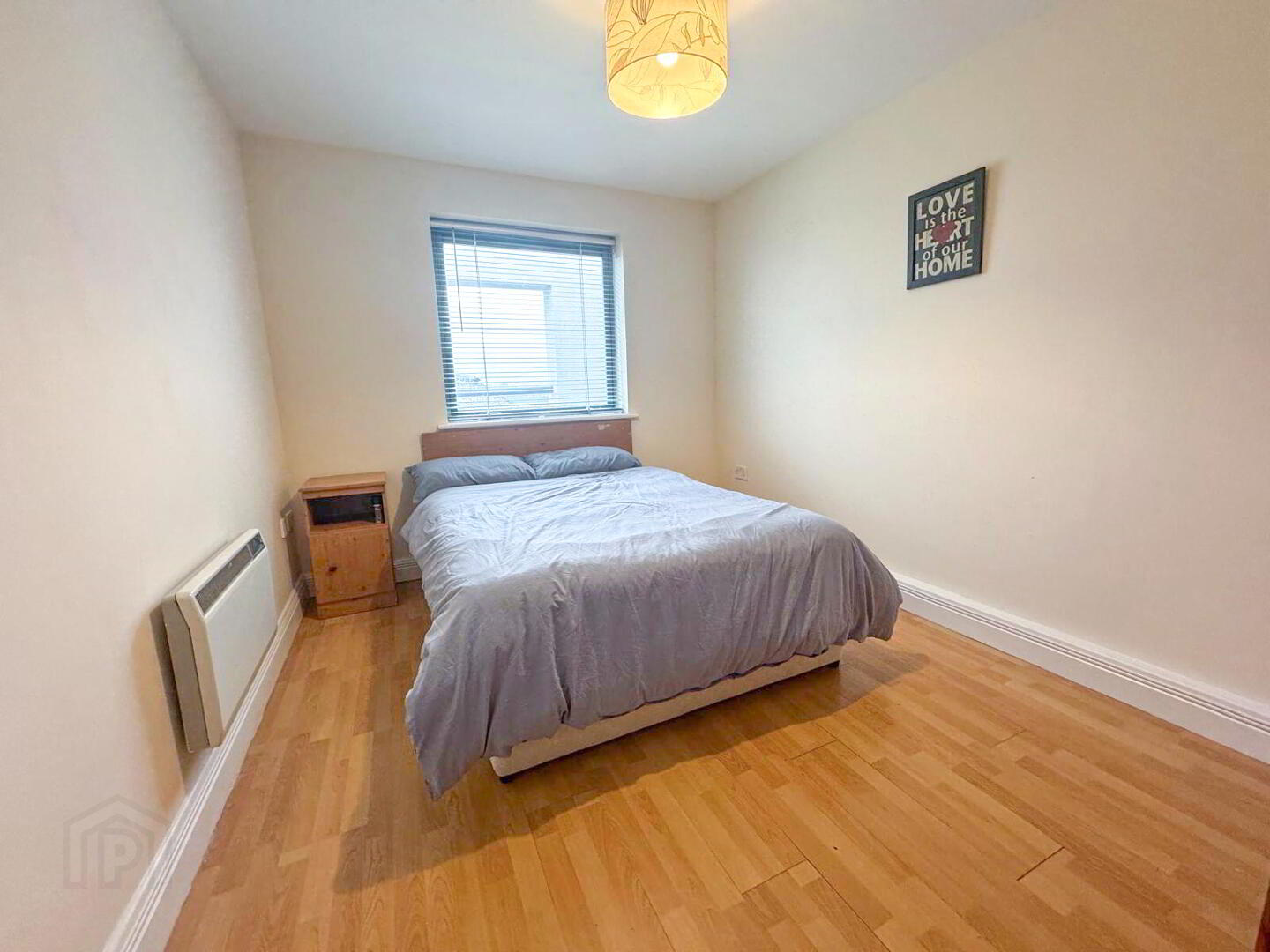 Apt 10, Quayside North Court 5 of 8
