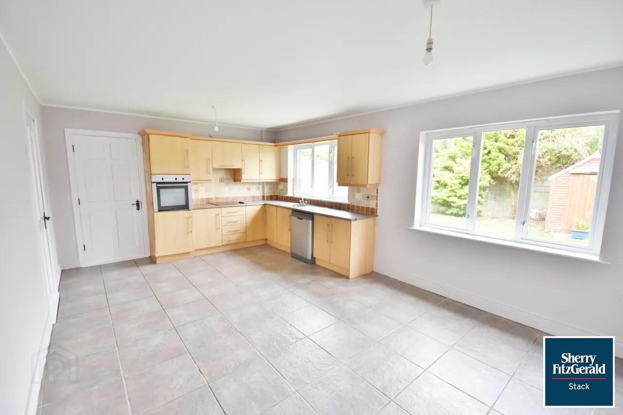 58 Hawthorn Drive 4 of 18