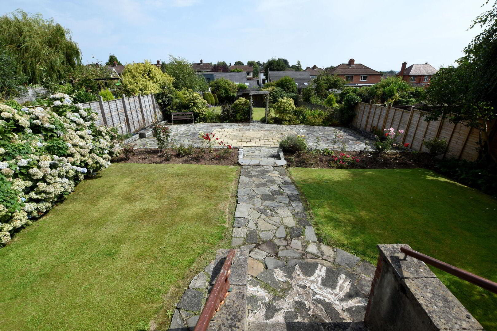 18 Carrisbrook Gardens 3 of 18