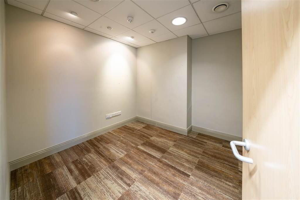 Commercial Property 12 of 23