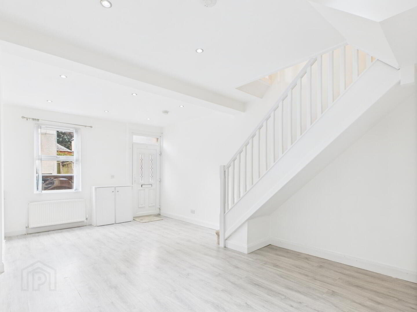 2 Lovatt Street 4 of 16