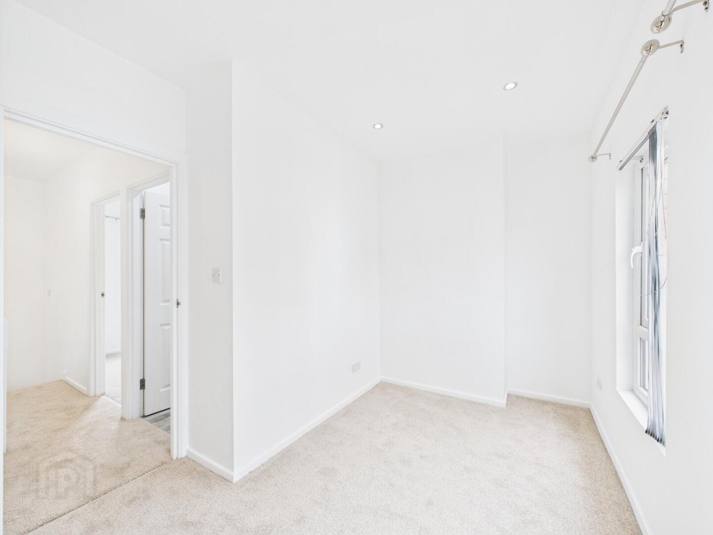 2 Lovatt Street 14 of 16