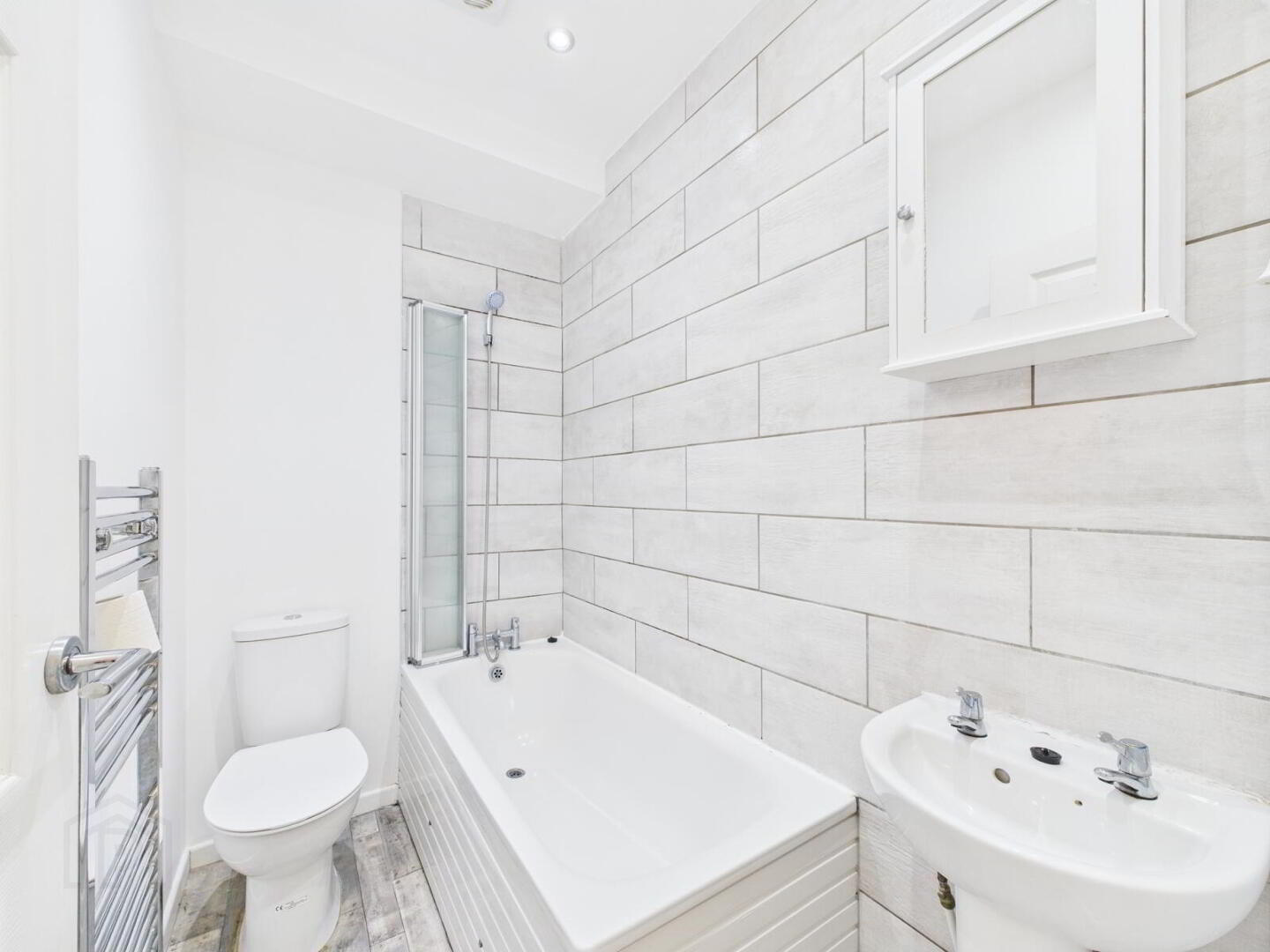 2 Lovatt Street 10 of 16