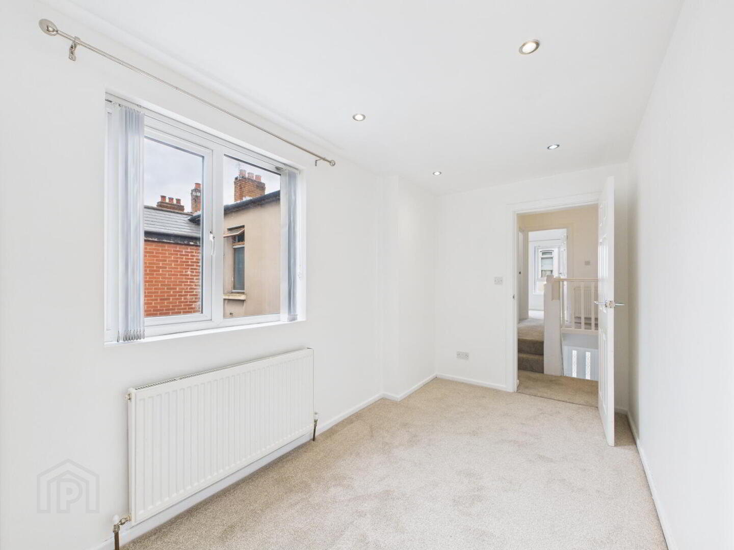 2 Lovatt Street 9 of 16