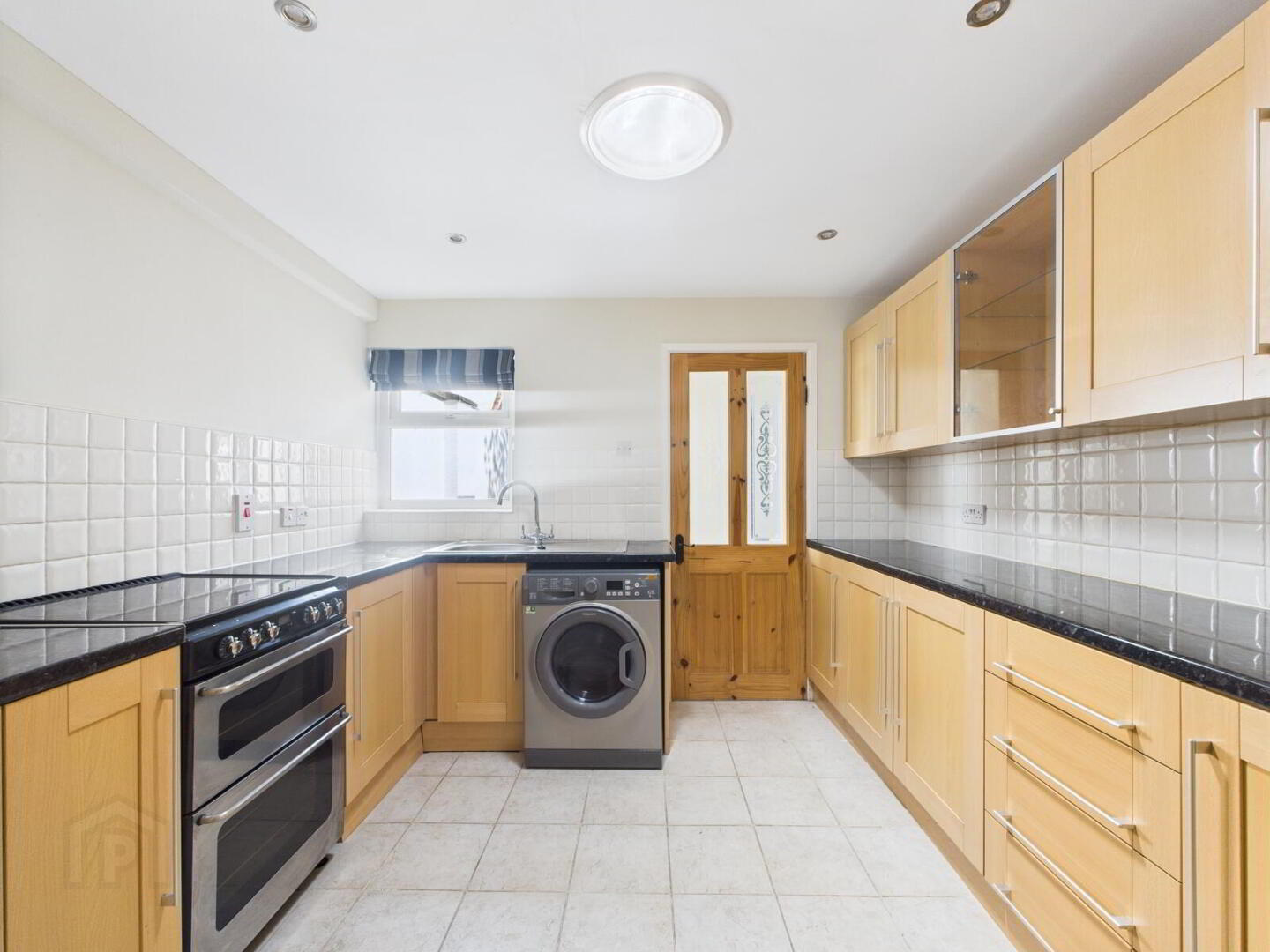 12 Gilnahirk Road 3 of 17