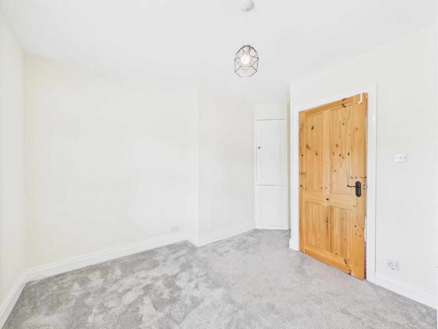 12 Gilnahirk Road 16 of 17