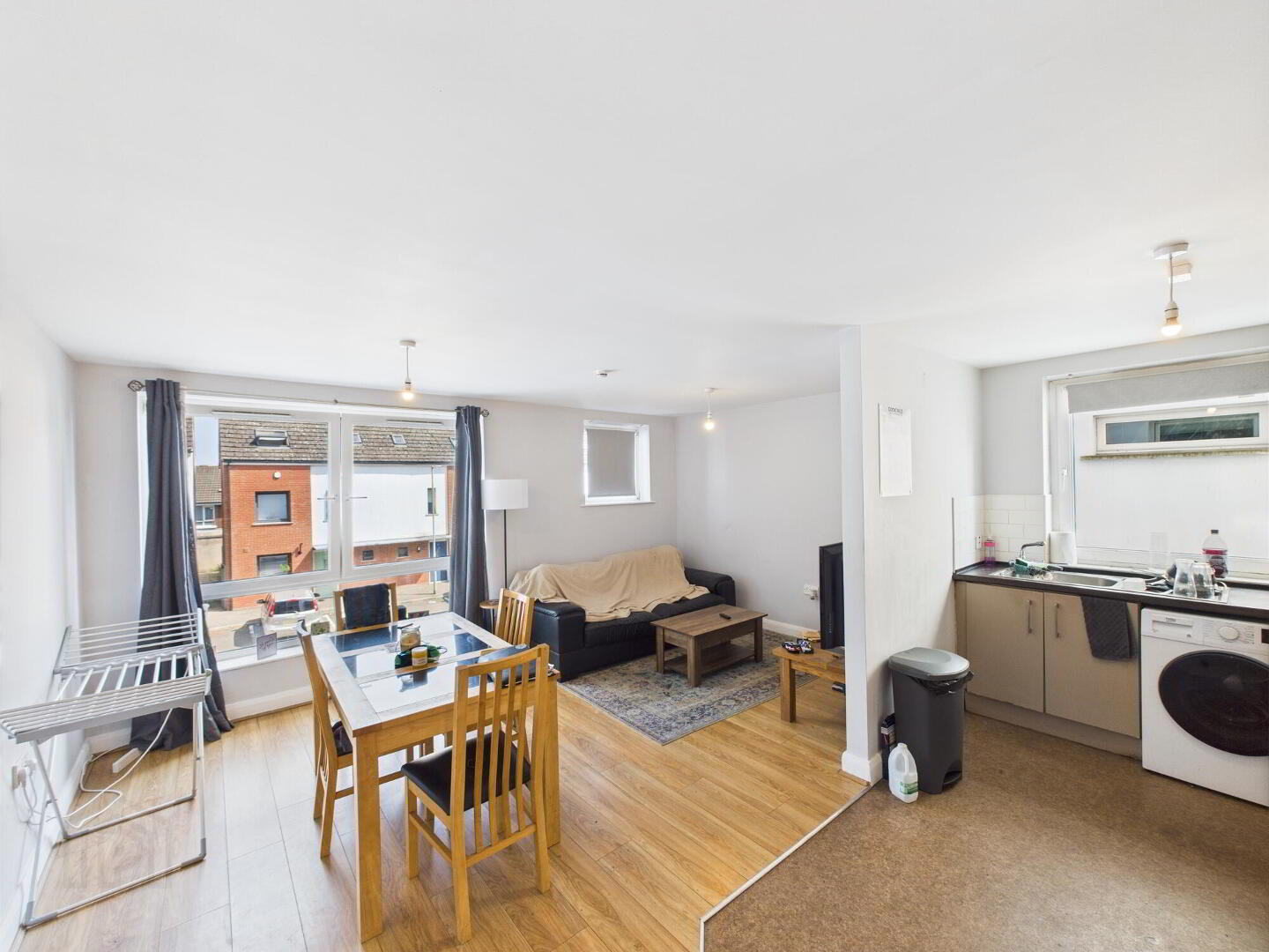 Apt 8 The Sullivan Building, 5 Ross Mill Avenue 4 of 12