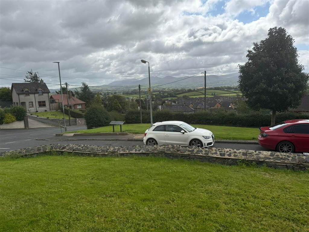 1 Rosconor Place 9 of 10