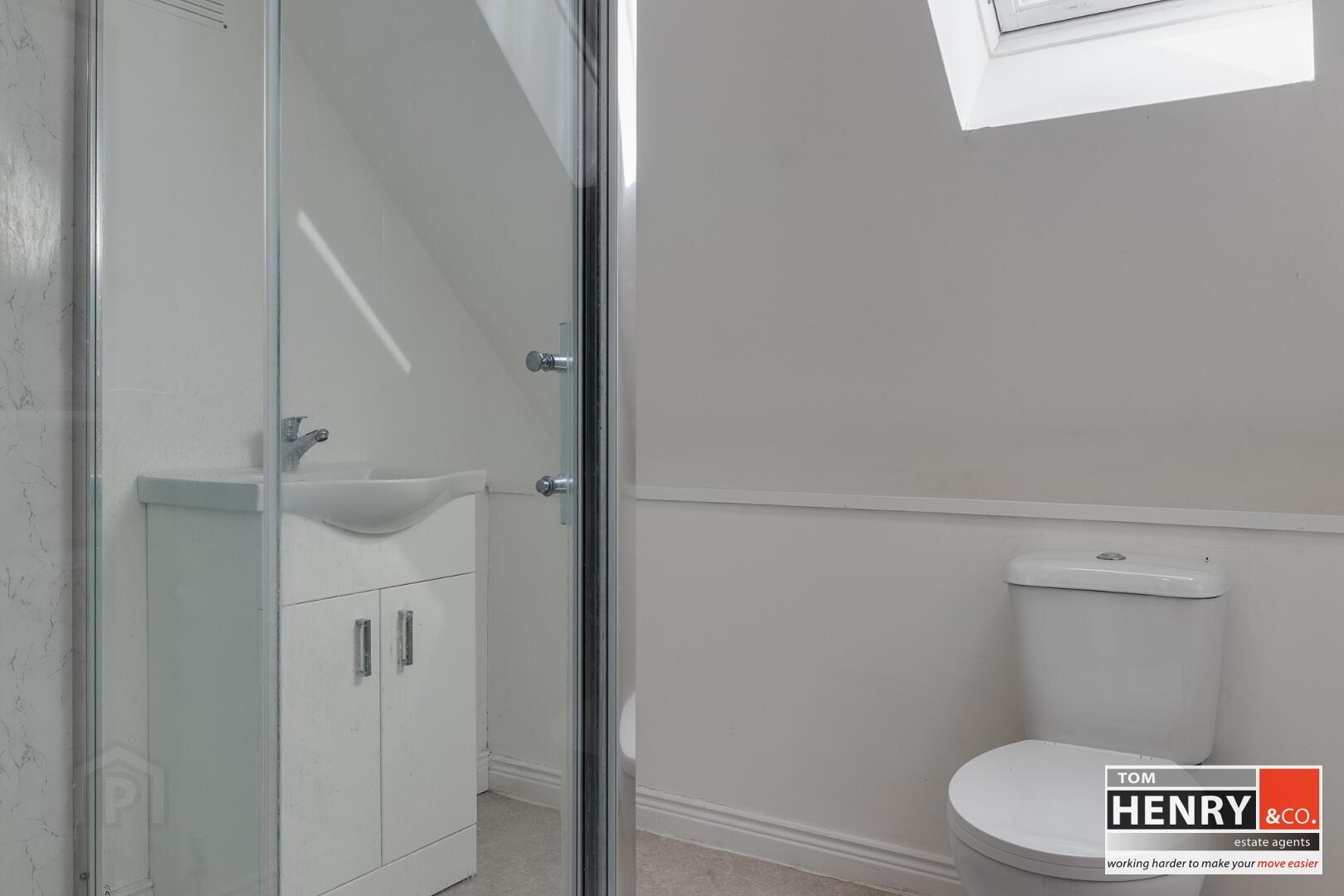 2 Kingarve Court 33 of 40