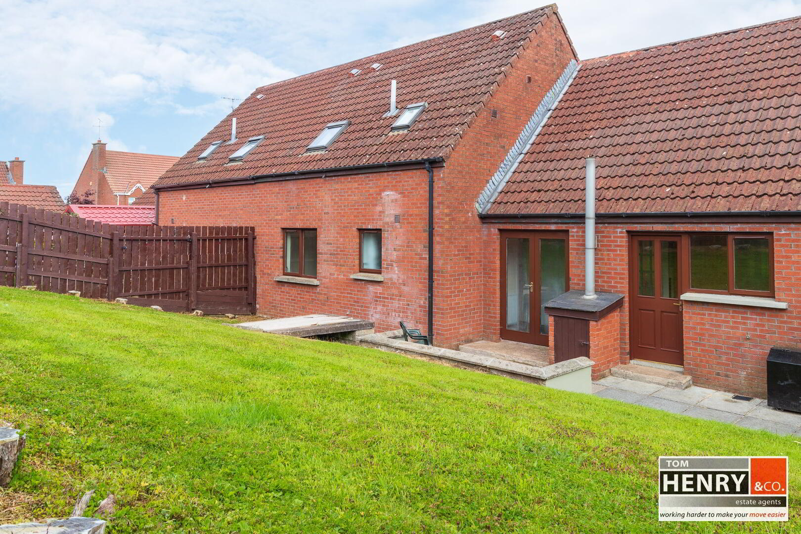2 Kingarve Court 36 of 40