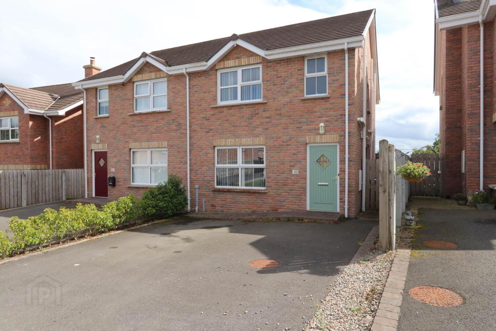 15 The Olde Fairways Crescent 1 of 18