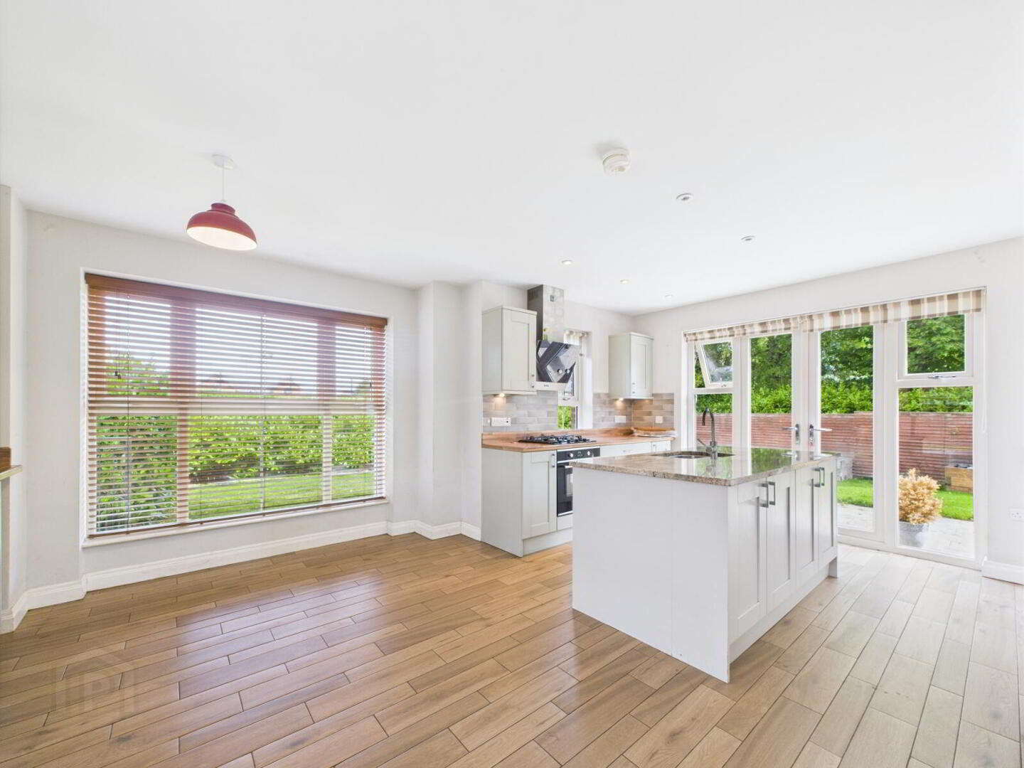 20f Old Cavehill Road 2 of 18
