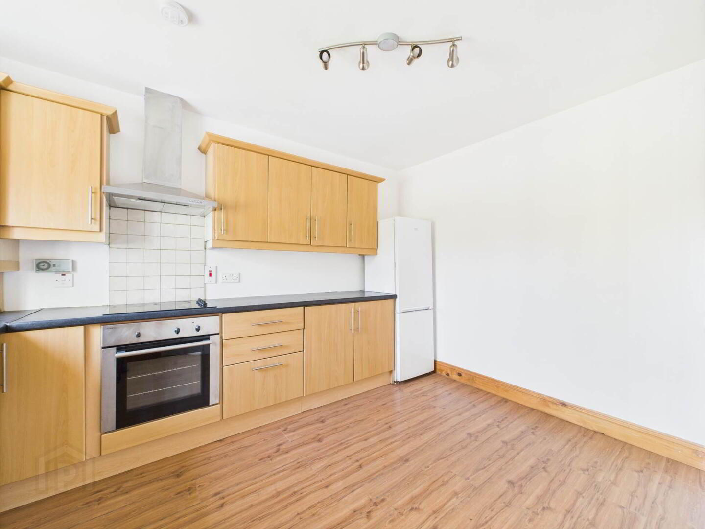 13 Ravenswood 8 of 23