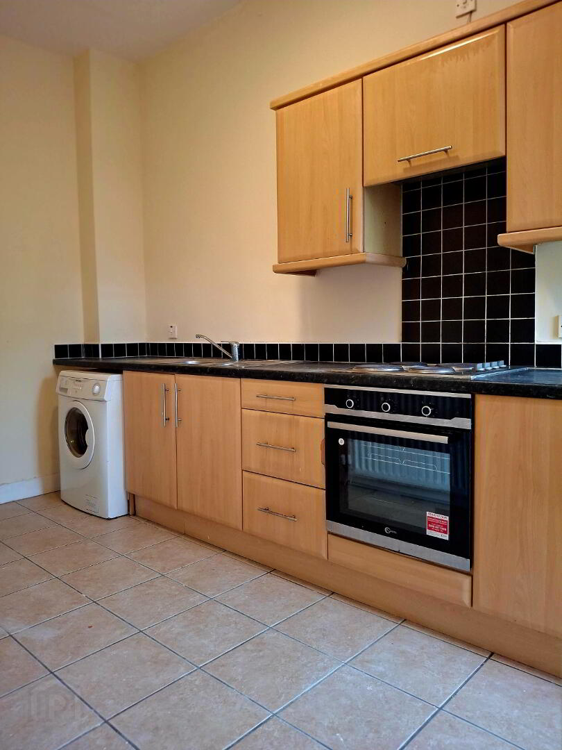 Unit 3, 356 Antrim Road 4 of 5