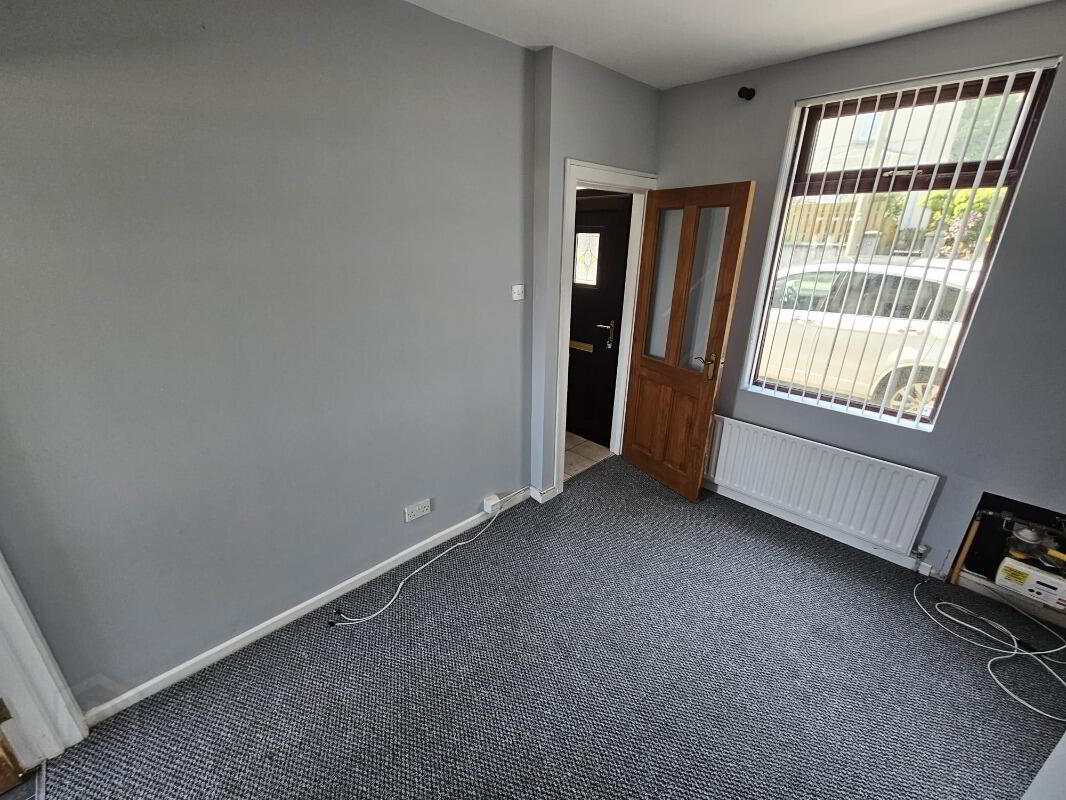 36 Bank Road 3 of 11