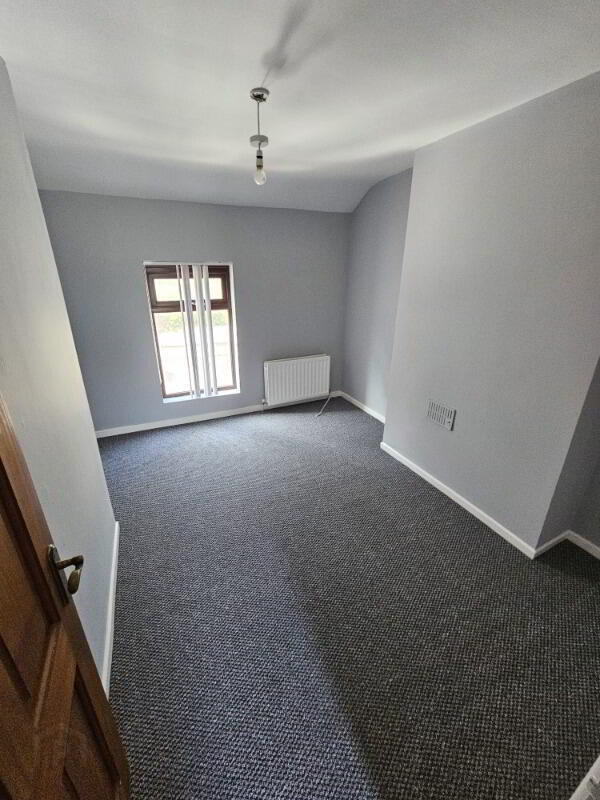 36 Bank Road 8 of 11