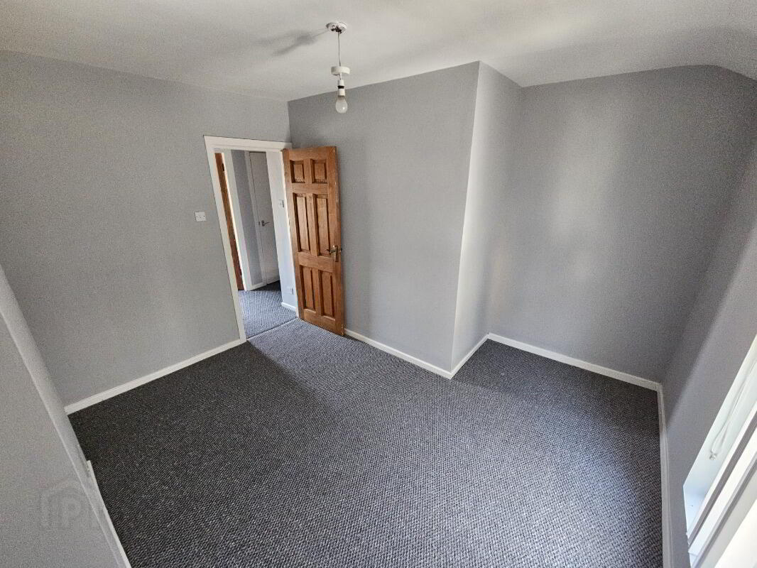 36 Bank Road 9 of 11