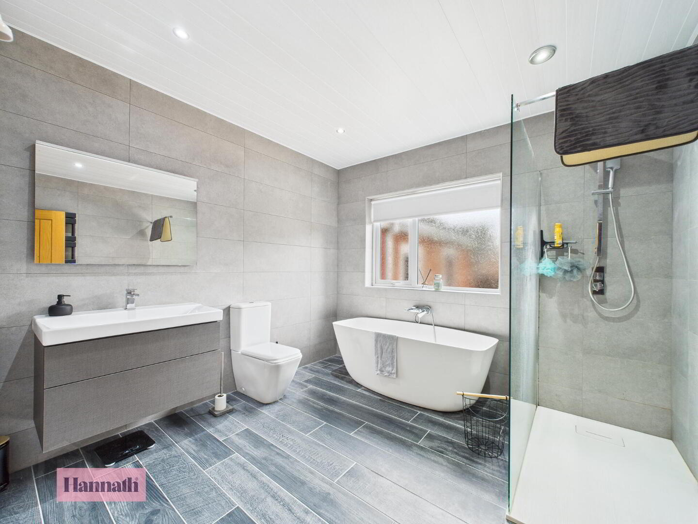 15 Sandringham Court 11 of 16