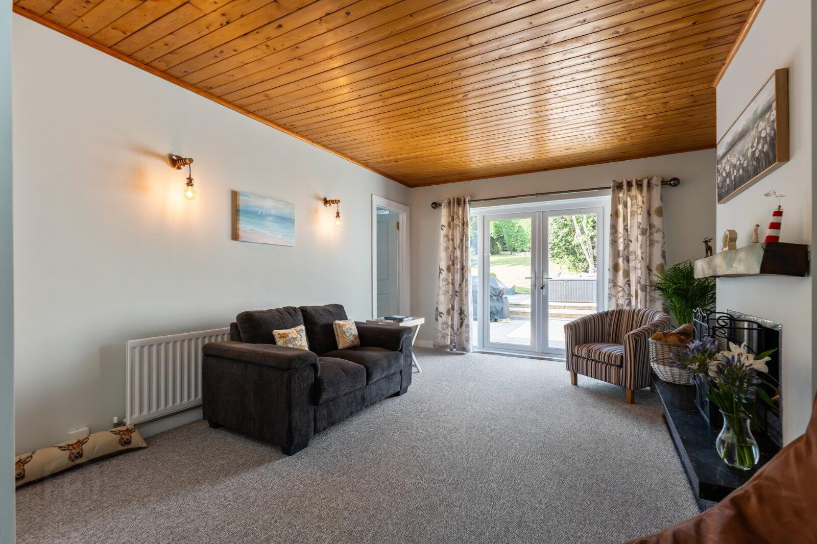 30 Whiteways 19 of 44