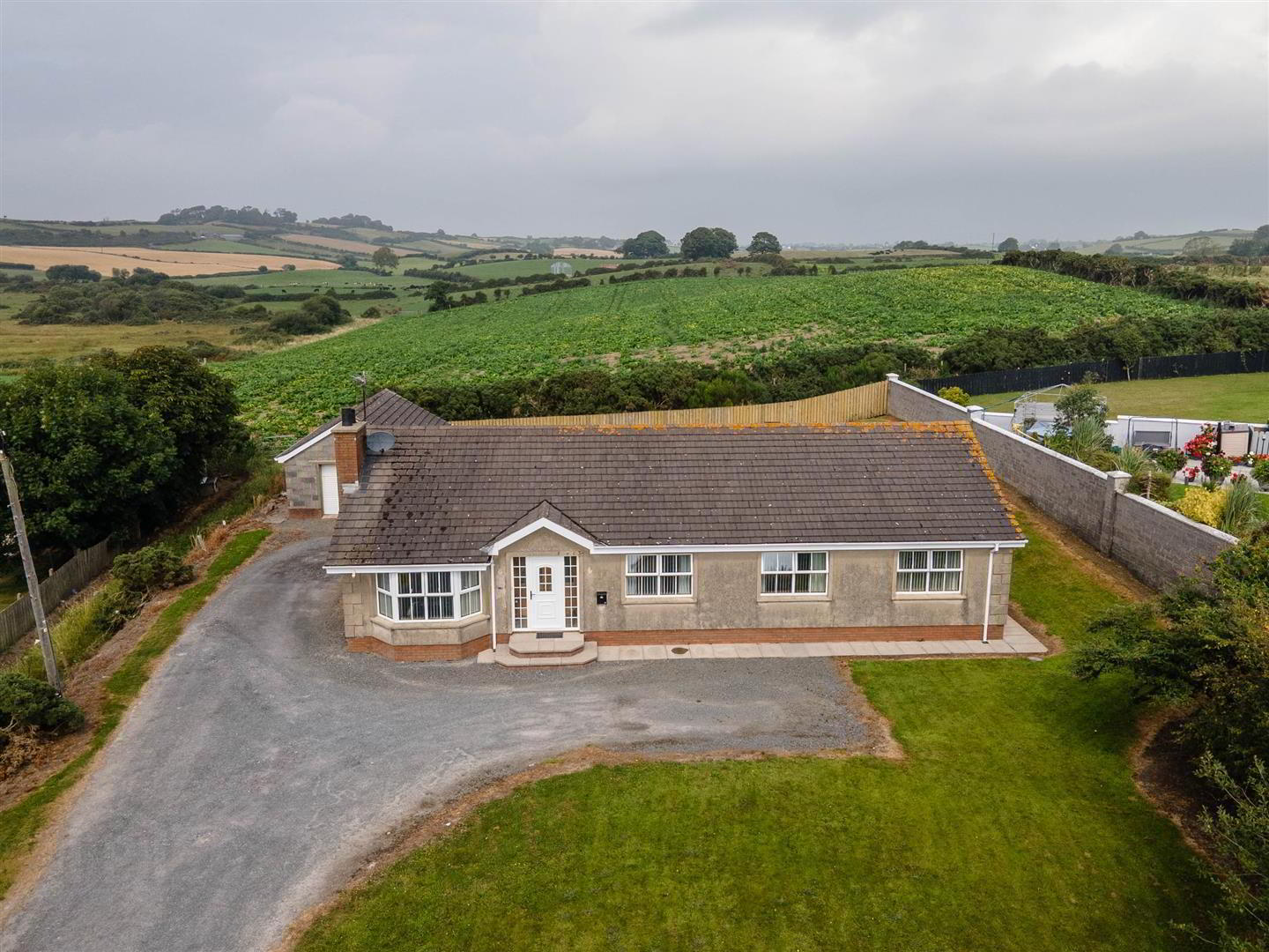 96a Commons Road 21 of 25